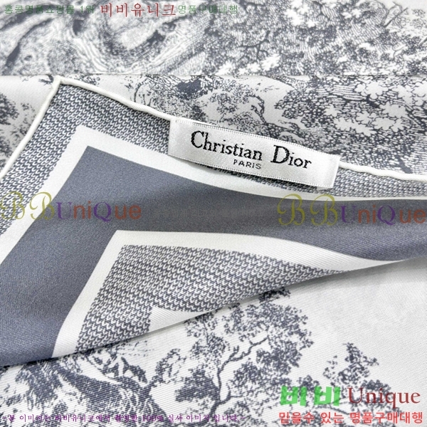 # ÷/ī D836616-3