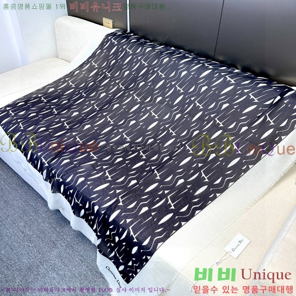 # ÷/ī D836615-2