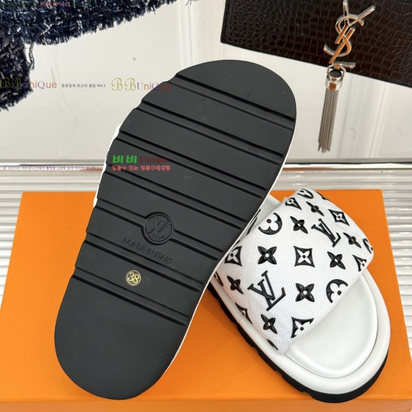  ̺  26L2542210-7