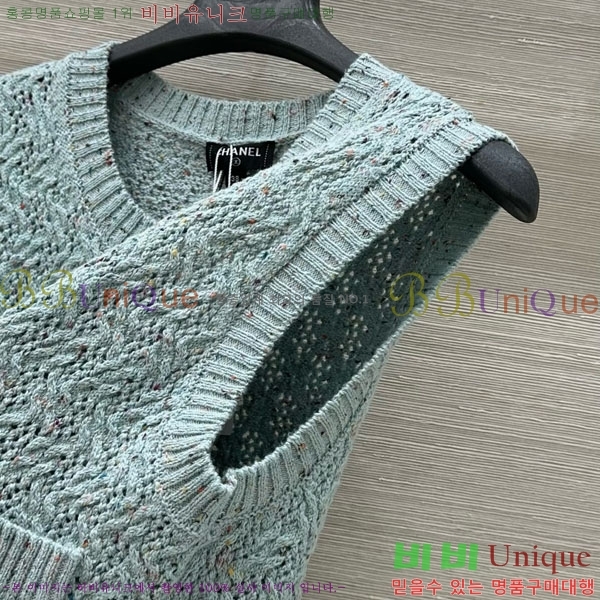  * ǽ CH1120334-4