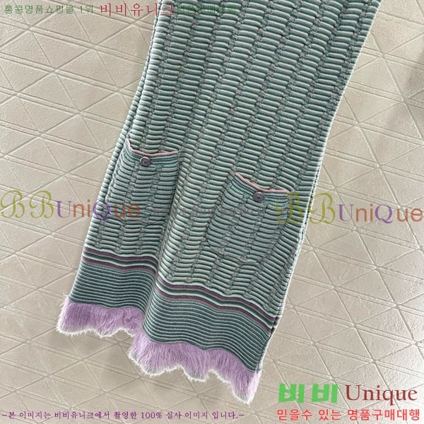  * ǽ CH12811077-3