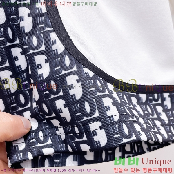   ݹ D2551377