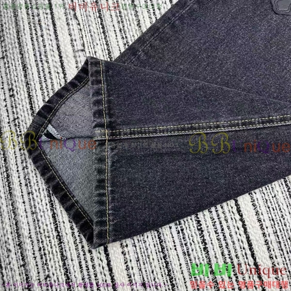  ũ   CHS1451574-4