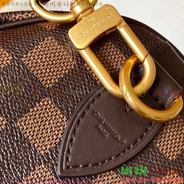 #̺ ǵ 25 ݵѸ N40772-100