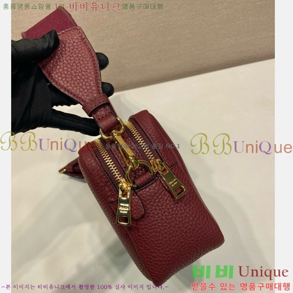 # ڷ  1BD082-301