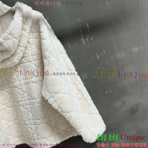   þ   DO3634560-17