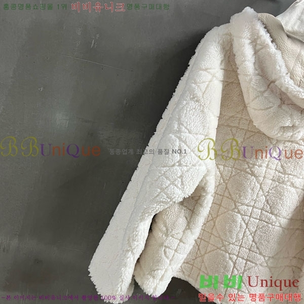   þ   DO3634560-17