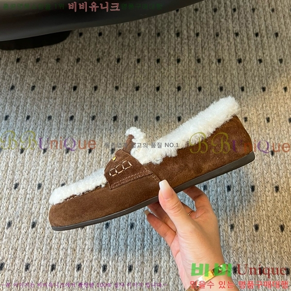  ̿** þ   30MU25102297-1