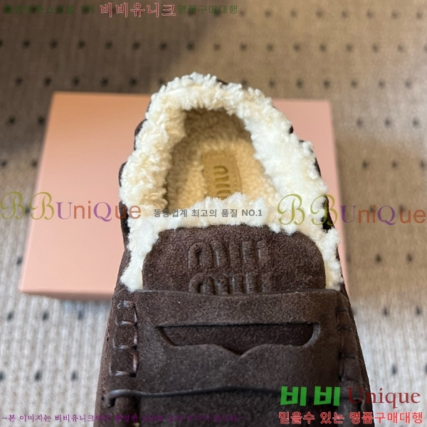  ̿** þ   30MU25102297-4