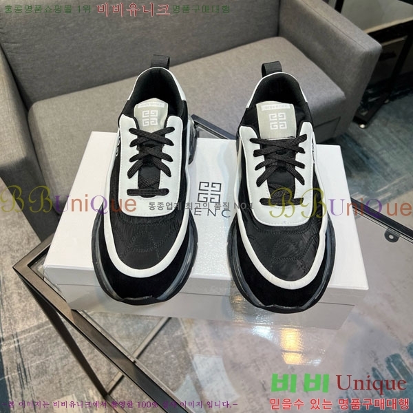   Ŀ J559021