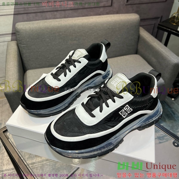   Ŀ J559021