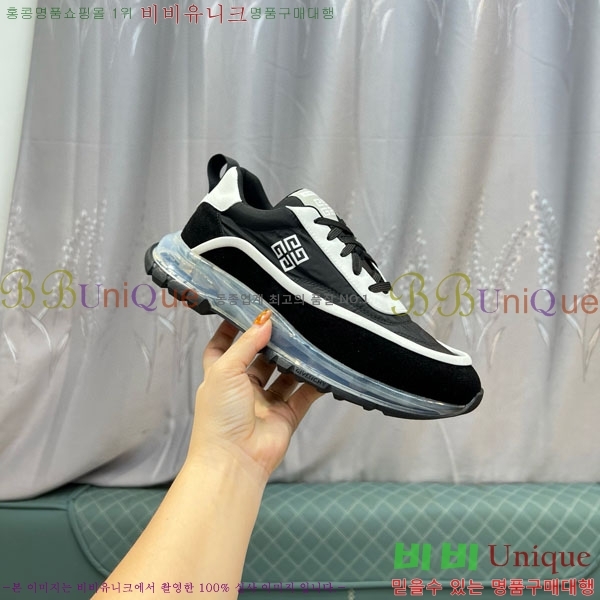   Ŀ J559021