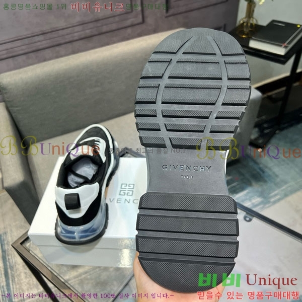   Ŀ J559021