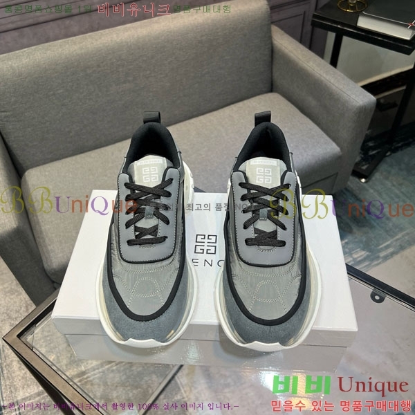   Ŀ J559021-2
