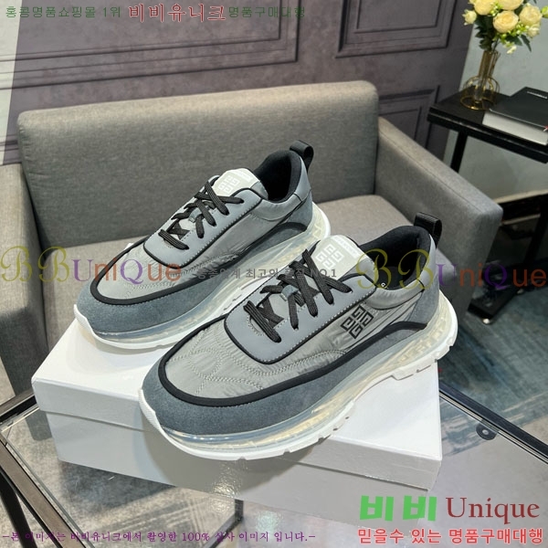   Ŀ J559021-2