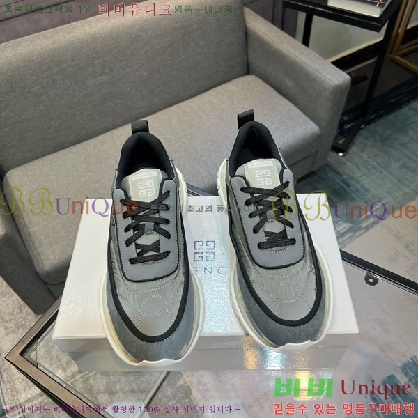   Ŀ J559021-2