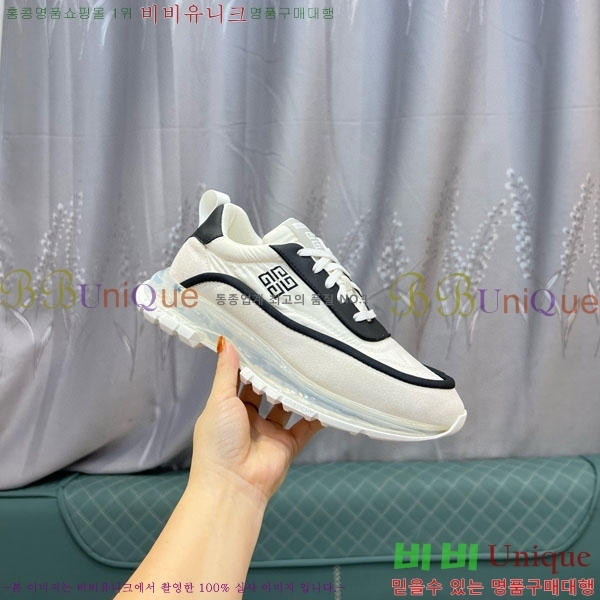   Ŀ J559021-3