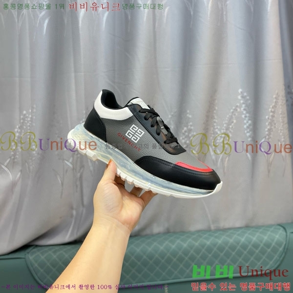   Ŀ J559021-7