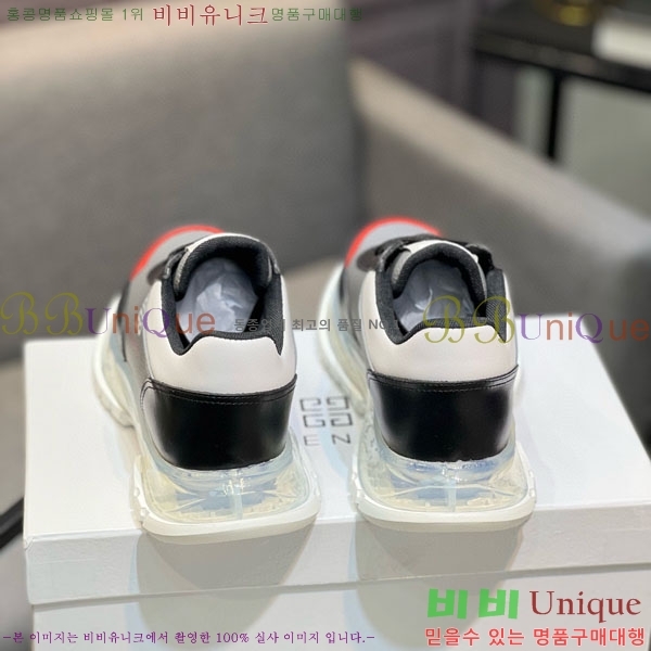   Ŀ J559021-7