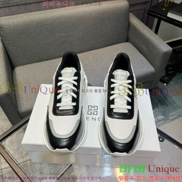   Ŀ J559021-8