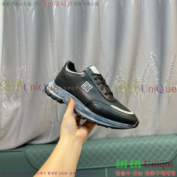   Ŀ J559021-9