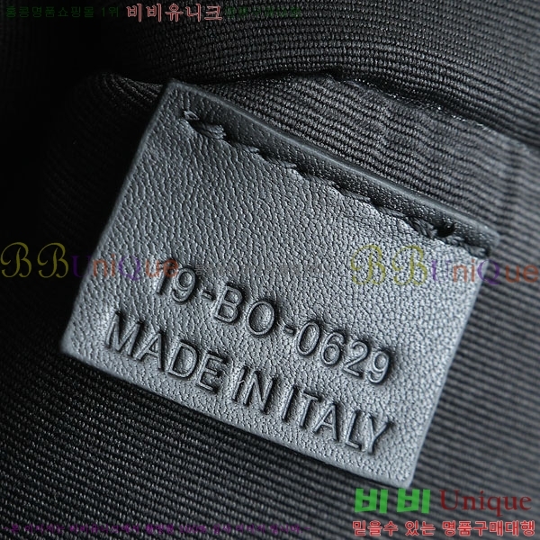 #  Ŭġ 2ESCA549-201