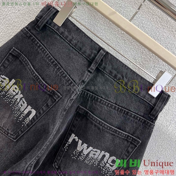  ˷    AW658568-1