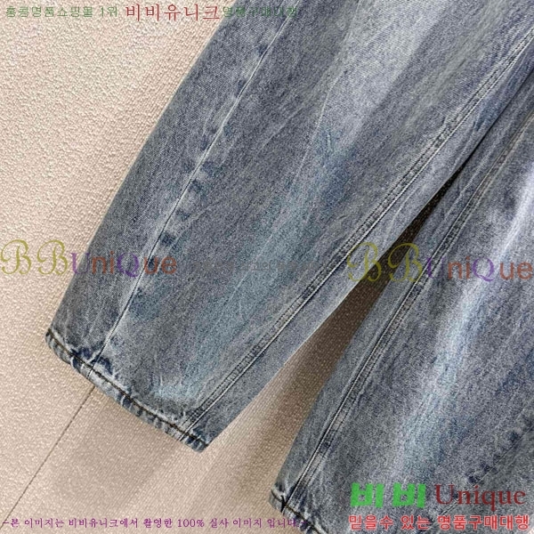  ˷    AW658568-2