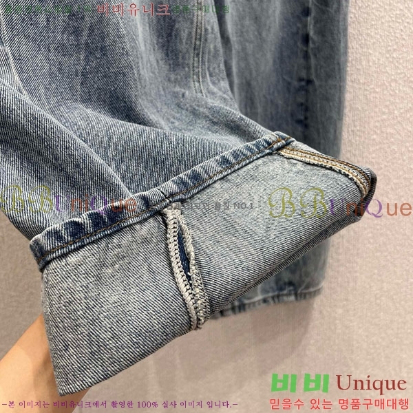  ˷    AW658568-2