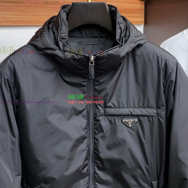   ٿ е PA245689-1