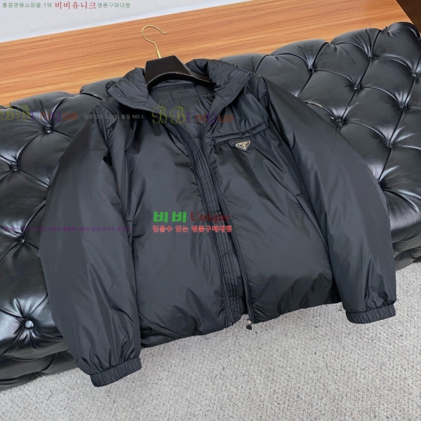   ٿ е PA245689-1