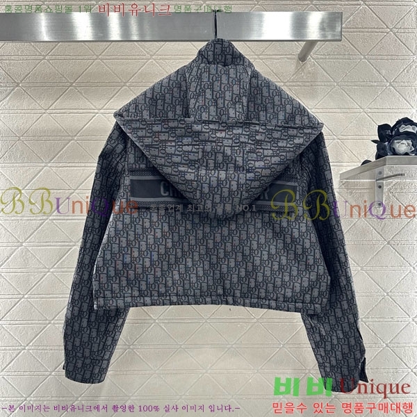   е  DO144560-6