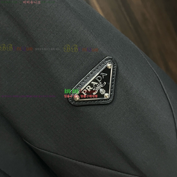   ٿ е PA245690