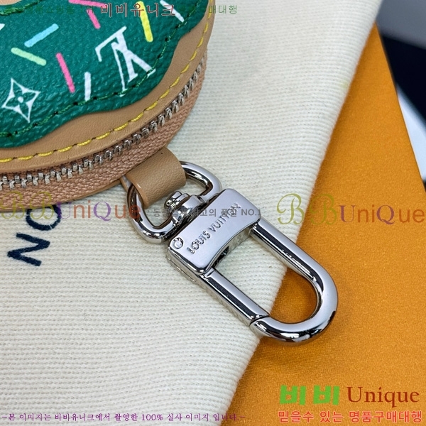 #̺ LV    M02549-4
