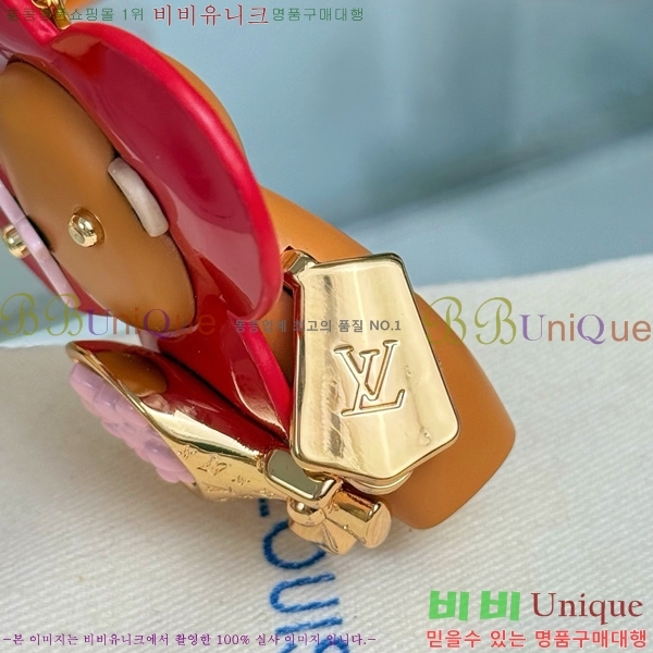 #̺    M1990-5