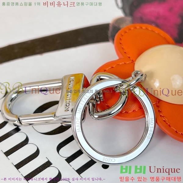 #̺    M1990-7