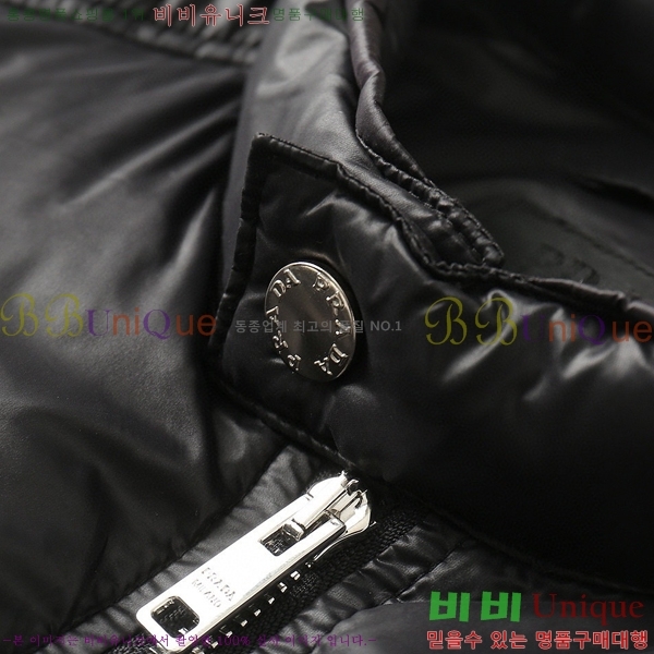   ٿ е P2553673