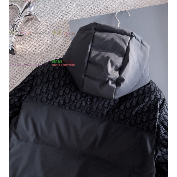   ٿ е 60D2510207-1