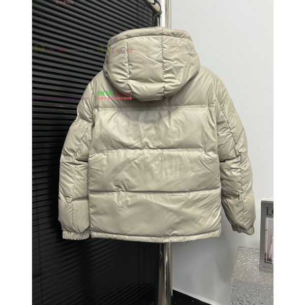   ٿ е 45P25102010-2