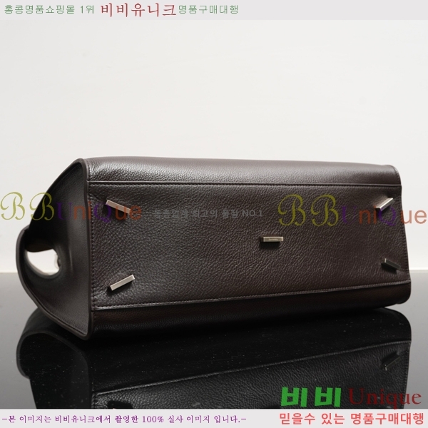 #䷹ 󰡸 ׹ AU-24-1