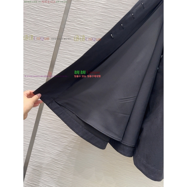   巹 37D25102031-2