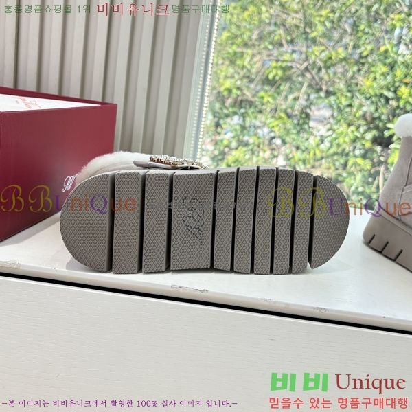     36L25101628-1