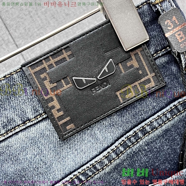   û FD987668