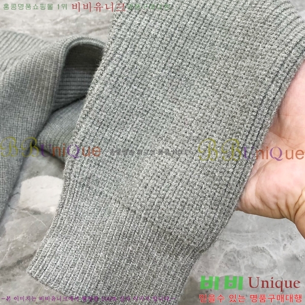     D072451