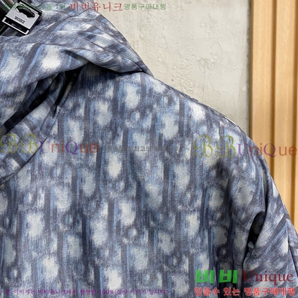   е  DO251246-4