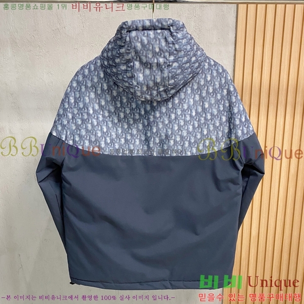   е  DO251246-4