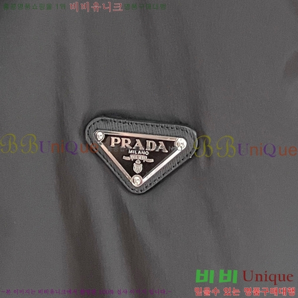    P9438366