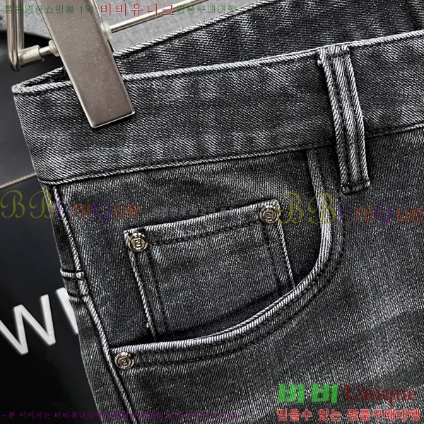   û FD987671