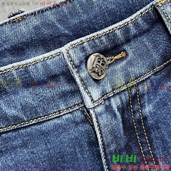   û BU547880-2