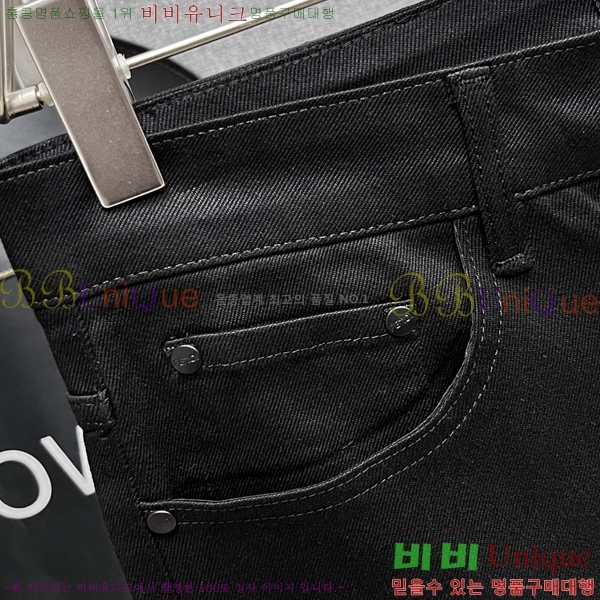   û FD987669